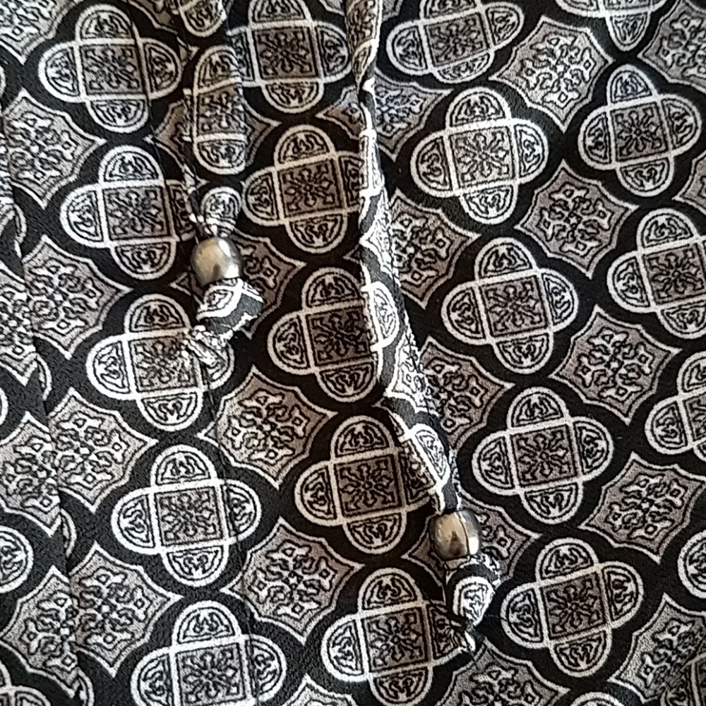 Top, size 2X - Picture 6 of 7